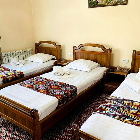 Elegant Family Hotel Tashkent Bagian luar foto