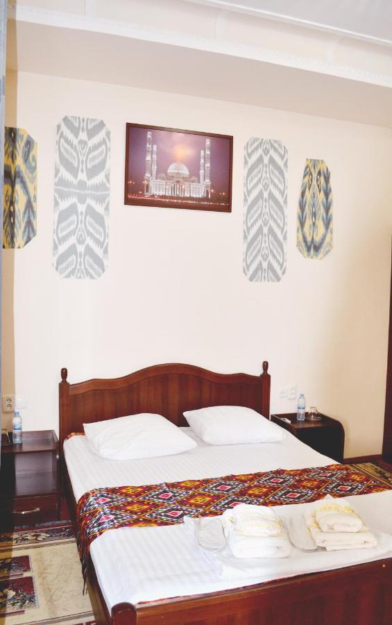 Elegant Family Hotel Tashkent Bagian luar foto
